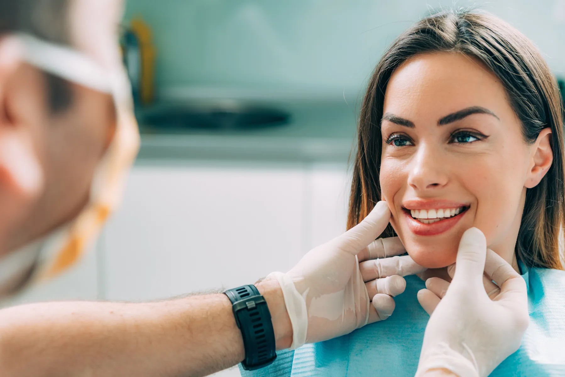 Transform Your Smile with Quick, Easy Dental Bonding